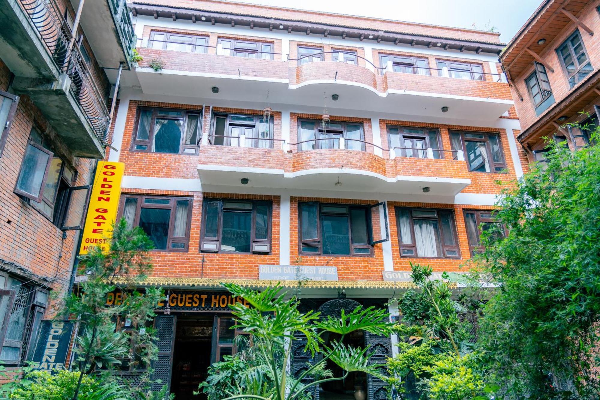 Golden Gate Guest House Bhatgoan Esterno foto