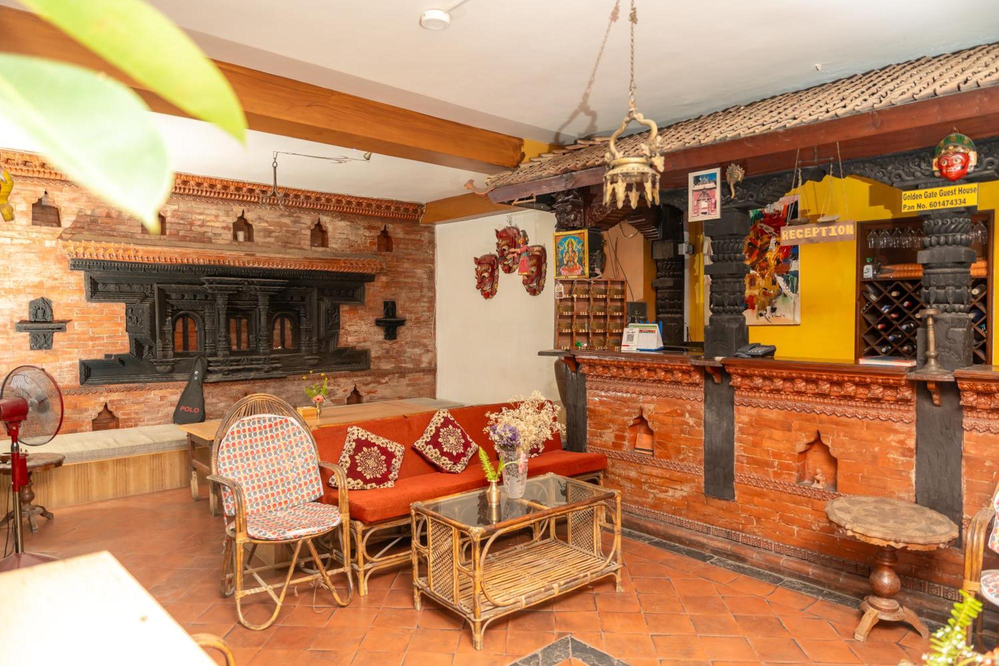 Golden Gate Guest House Bhatgoan Esterno foto