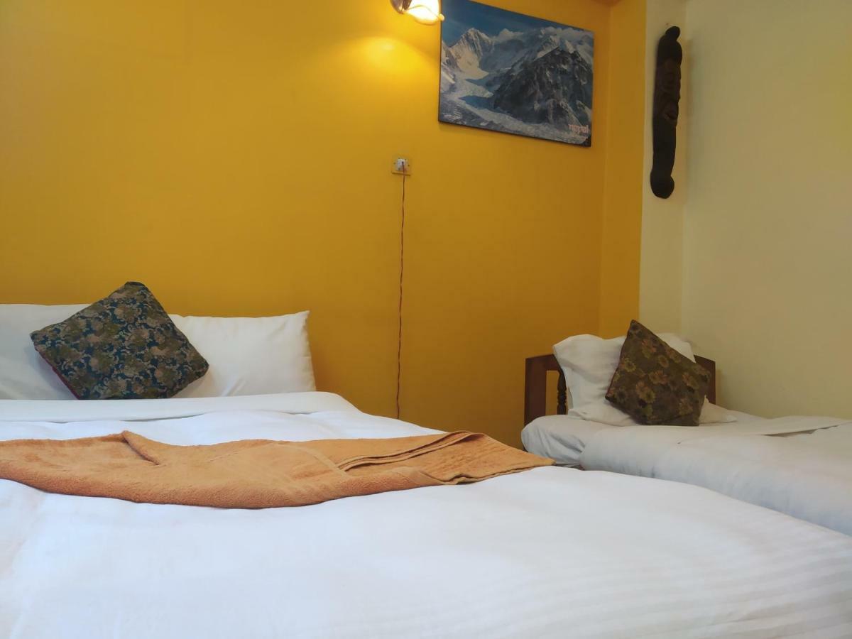 Golden Gate Guest House Bhatgoan Esterno foto